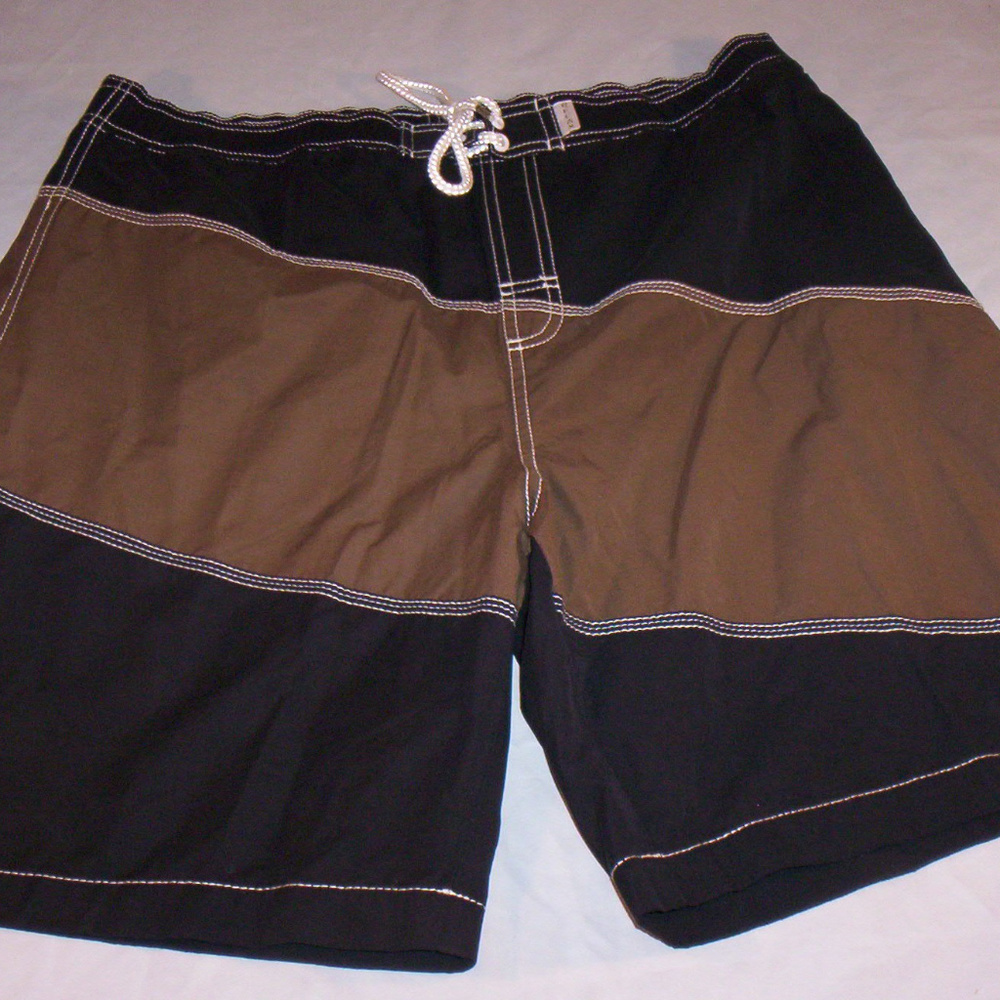 Mens Tommy Bahama large swim trunks